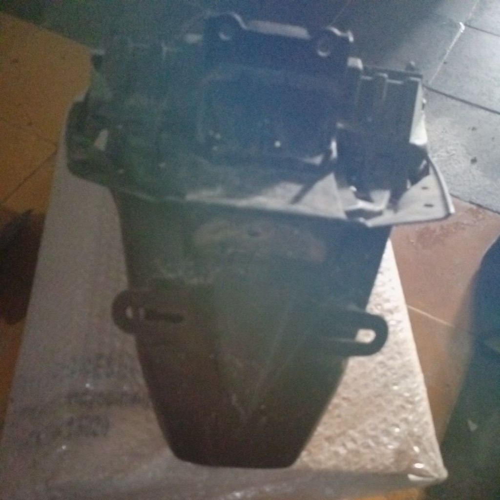 spakbor belakang potong NMAX old