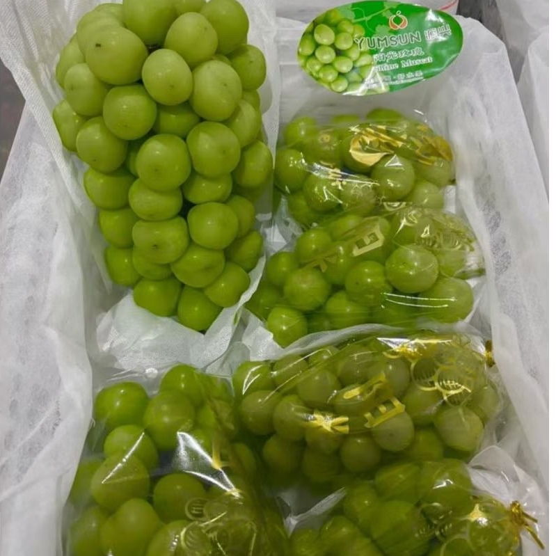 Buah anggur hijau muscat 1 krat kurleb 5 kg