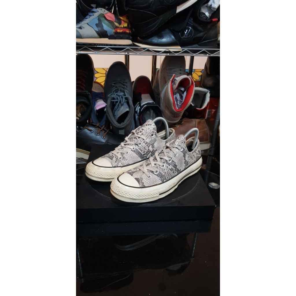 converse CT low leather snake skin size 39