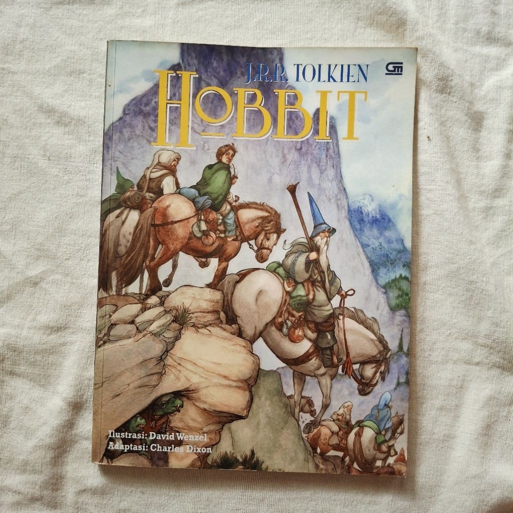 Buku Novel Grafis The Hobbit JRR Tolkien Graphic Novel Book ORIGINAL