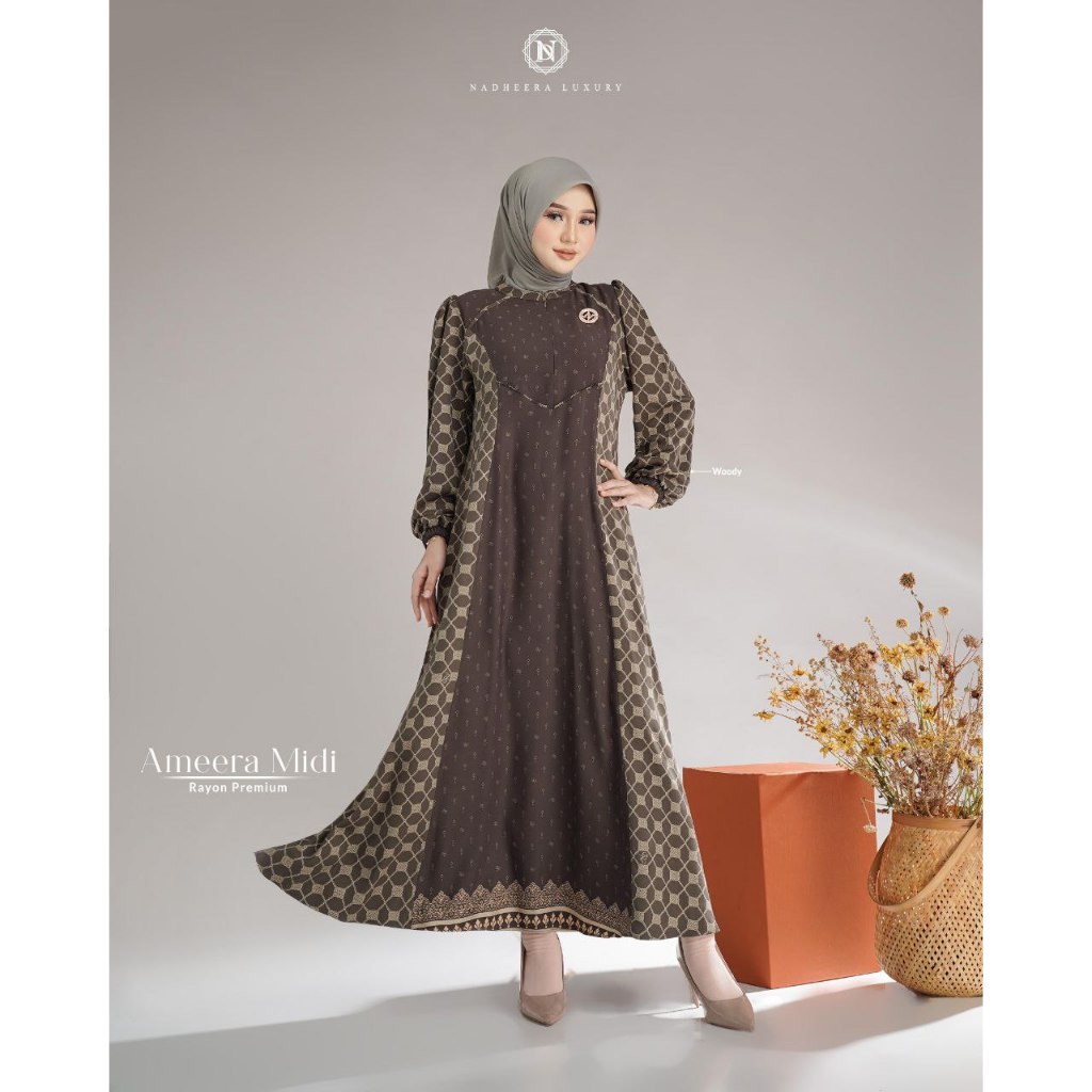 AMEERA MIDI DRESS BY NADHEERA LUXURY
