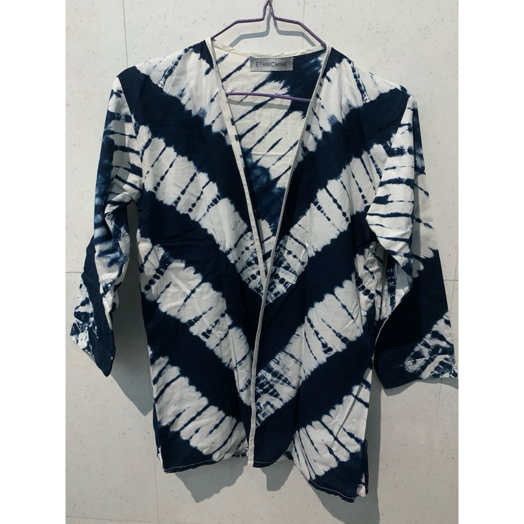 Preloved Ethnicmine Outer Batik Tenun