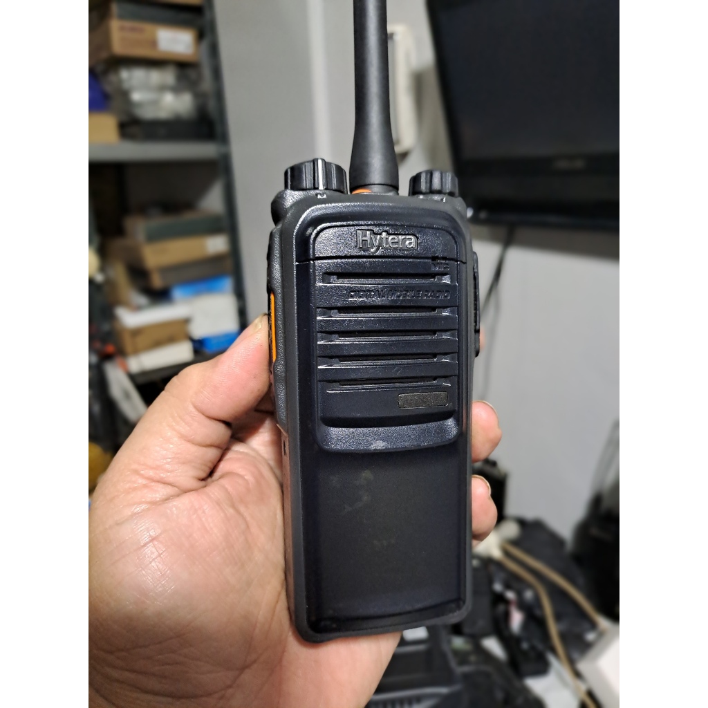 Ht Hytera Pd708 Uhf 400Mhz  Kondisi Bekas  Normal TX dan RX Hytera PD708 UHF Digital Dan Analog Uhf 