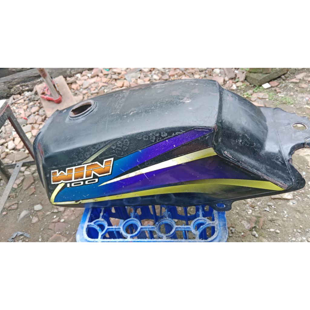 Tangki honda win 100 original copotan
