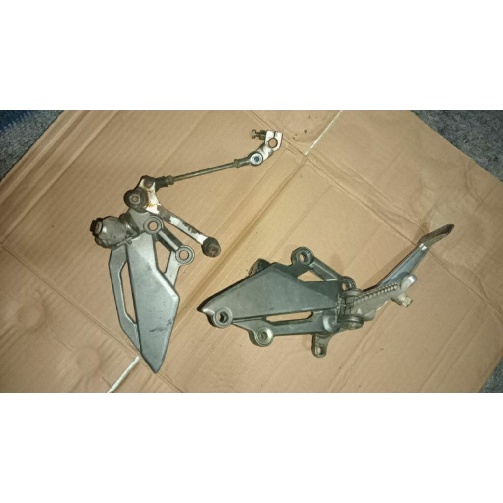 Postep Depan Kanan Kiri Set Cukitan Kawasaki Ninja 250 FI Original Copota