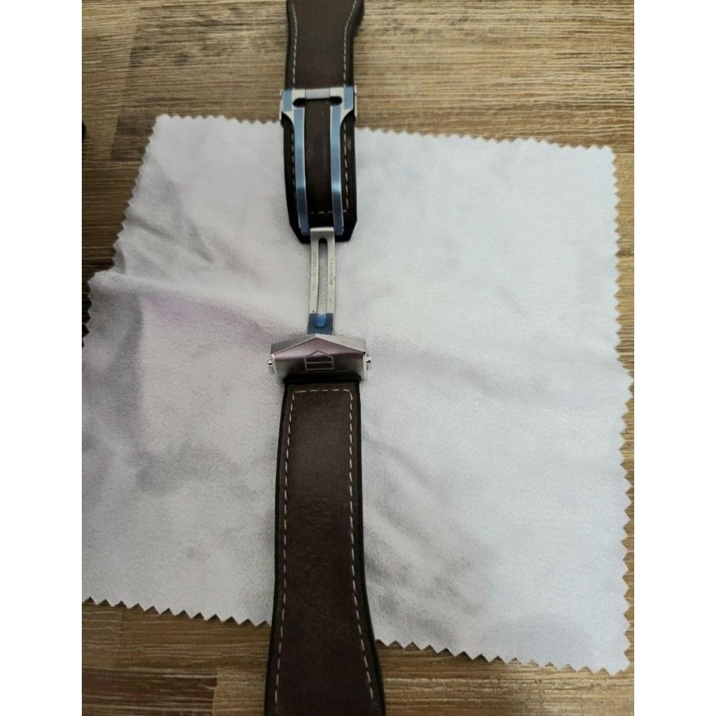 Brown Leather Strap Tag Heuer Connected Calibre E4 45mm