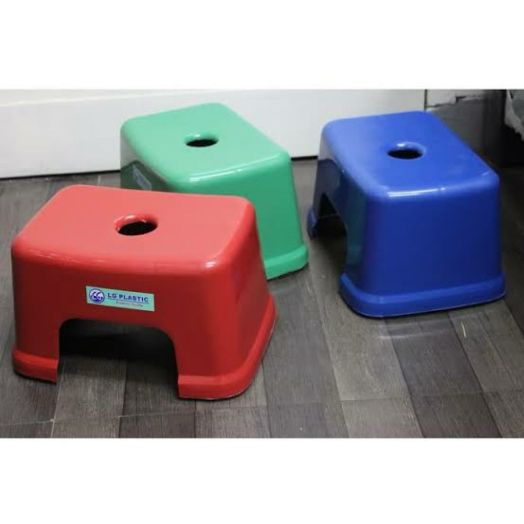 Kursi Jongkok Plastik / Kursi Pendek / Bangku Pendek / Kursi Tanggung