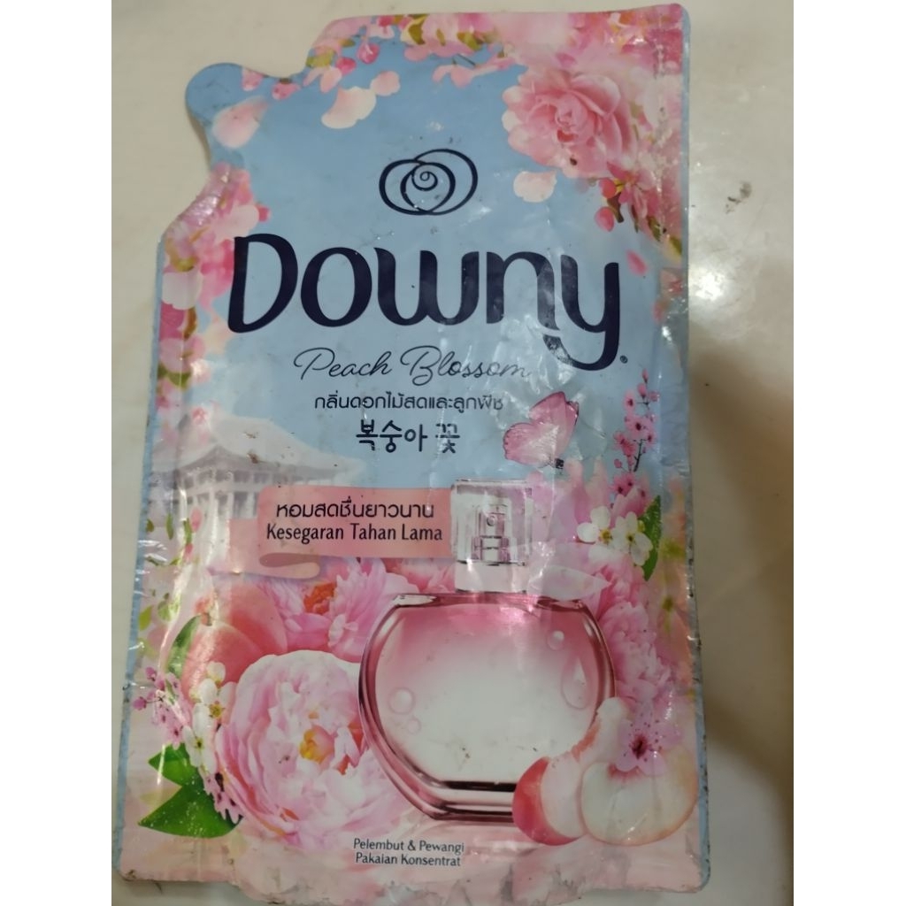 Downy Peach Blossom Kesegaran Tahan Lama 470ml