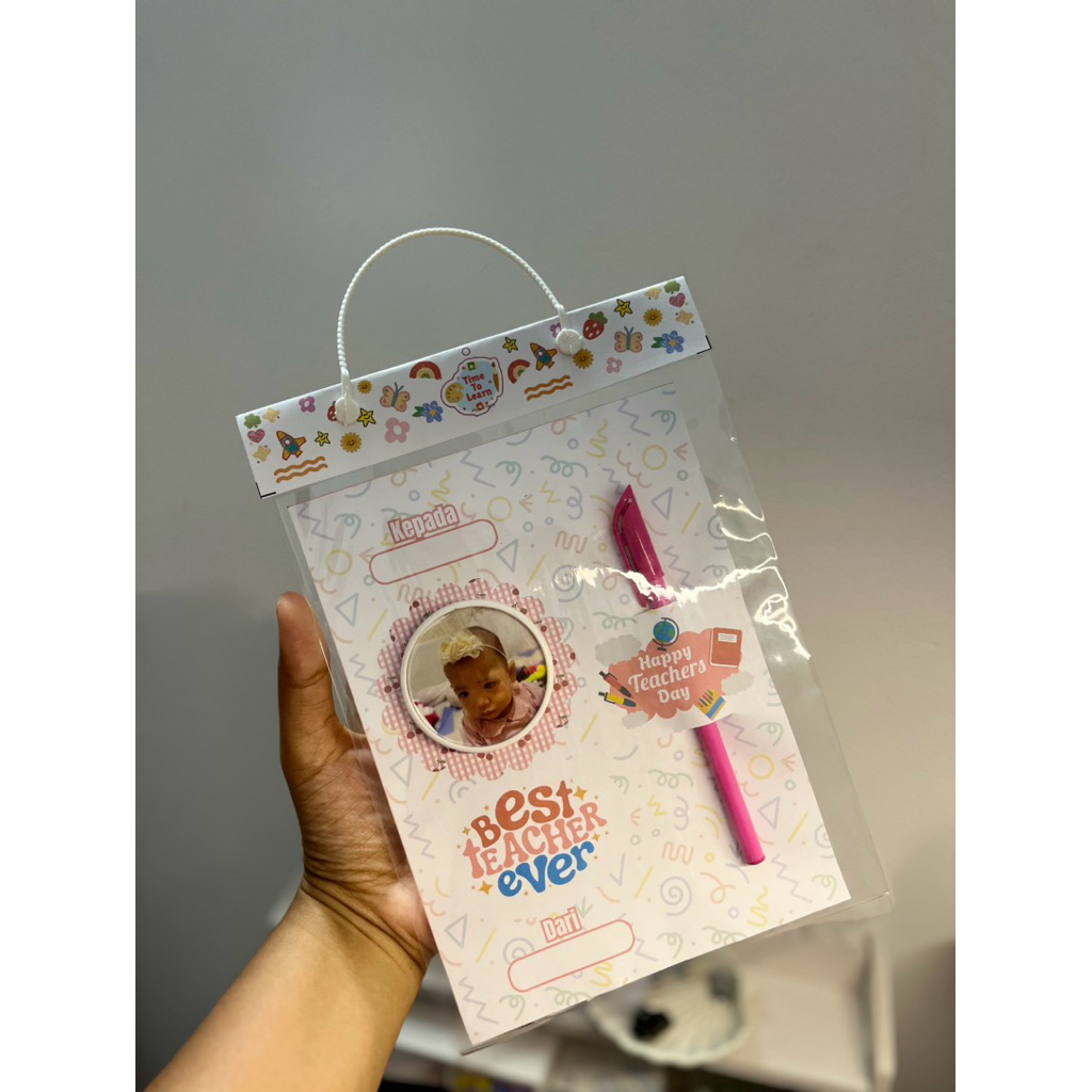 Souvenir Hari Guru