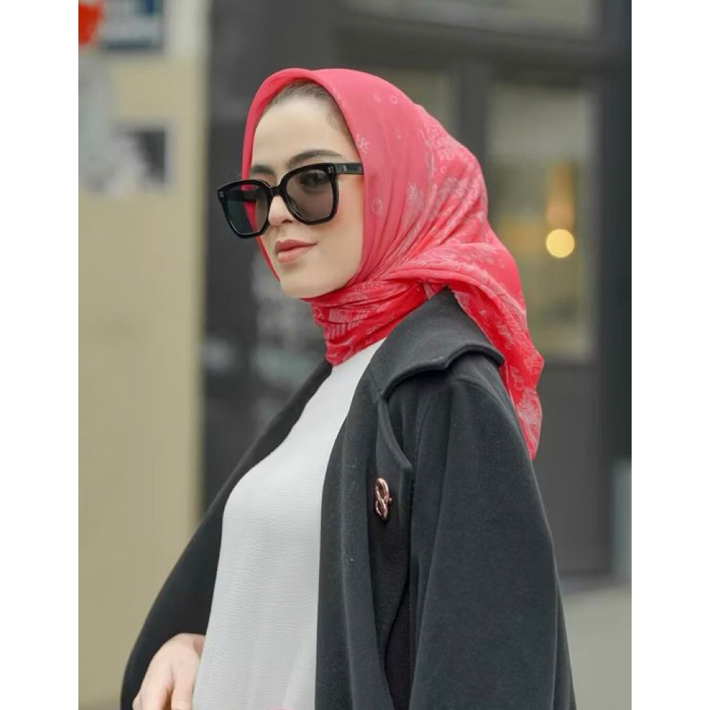 BUTTONSCARVES EL MAR MINORCA CONCH NEW