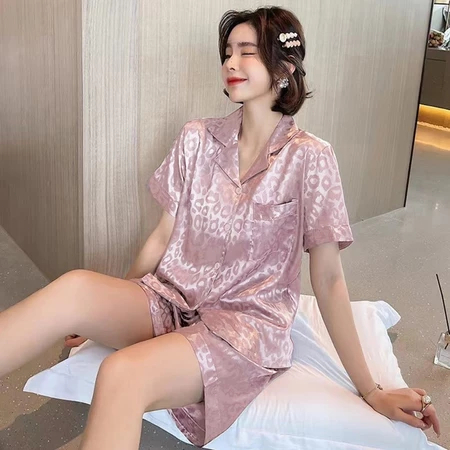 Korea Baru dari Sutra Ice Short -Lleeved+Celana Pendek/Piyama/Bisa Mengenakan Pakaian Rumah