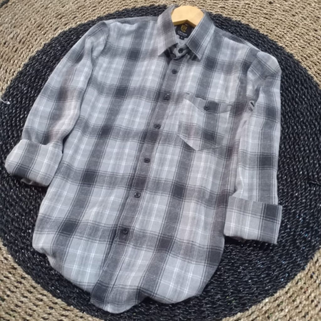 Kemeja Flanel Veterano Casual Pria Lengan Panjang