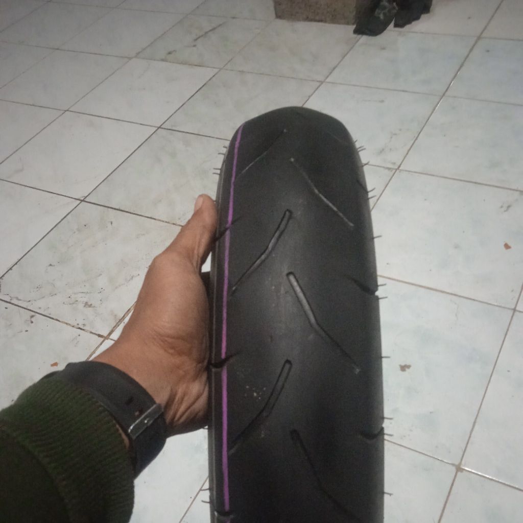 Ban depan second Pcx Ukuran 110/80 Ring14