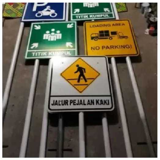 Tiang Rambu Titik Kumpul Tinggi 2 Meter Diameter 5 Cm