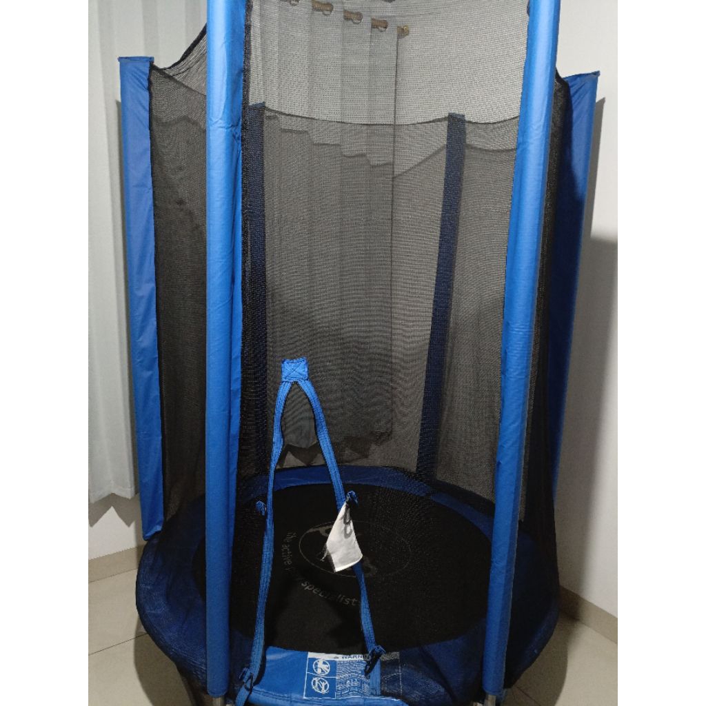 trampolin plum preloved