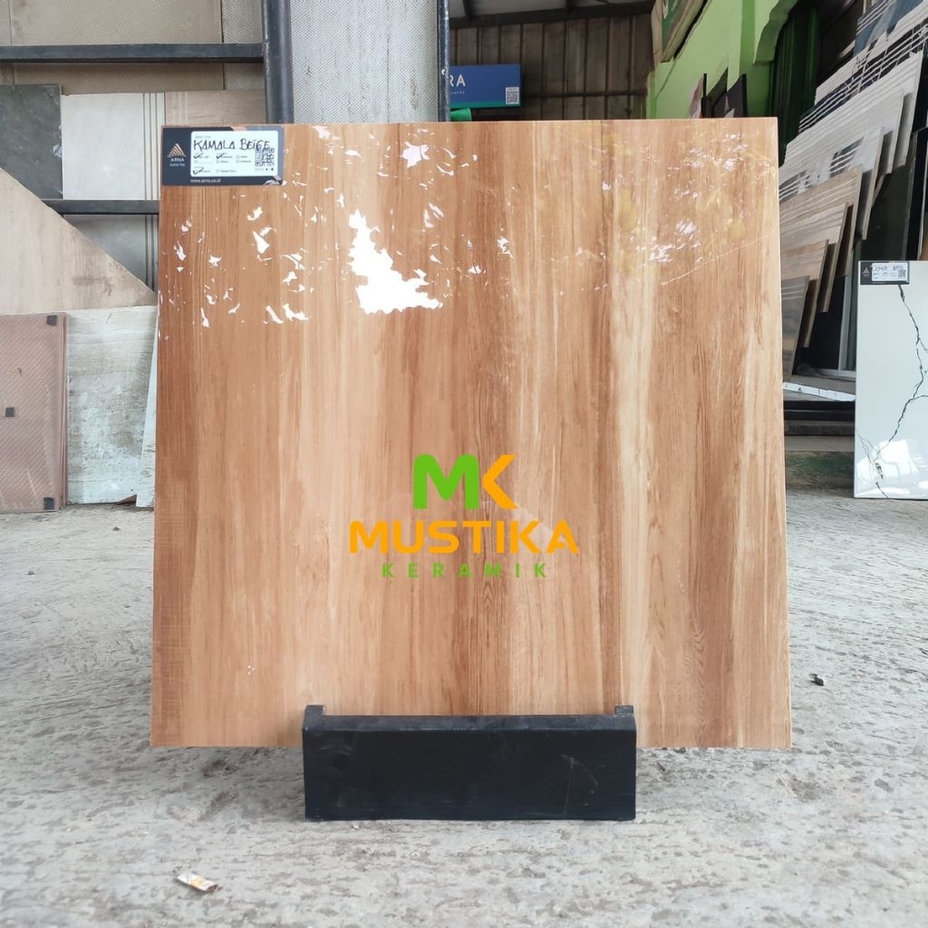 GRANITE LANTAI 60x60 KAMALA BEIGE / ARNA / GLOSSY