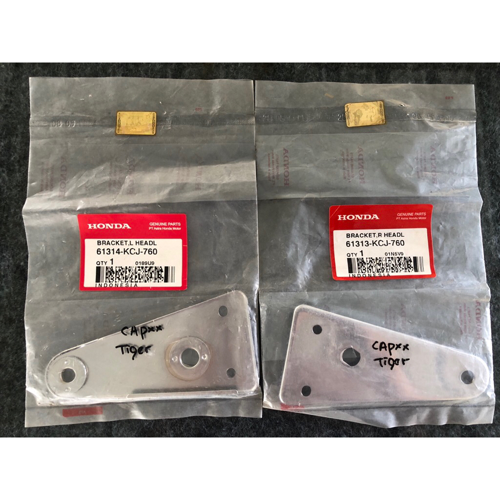 bracket lampu/ kupingan lampu tiger lama original