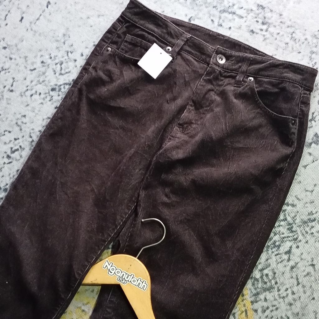 Celana Corduroy Coklat