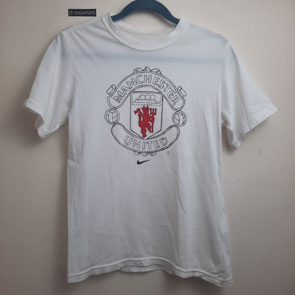 NIKE Jersey Kaos Manchester United MU FC Size M Junior Preloved