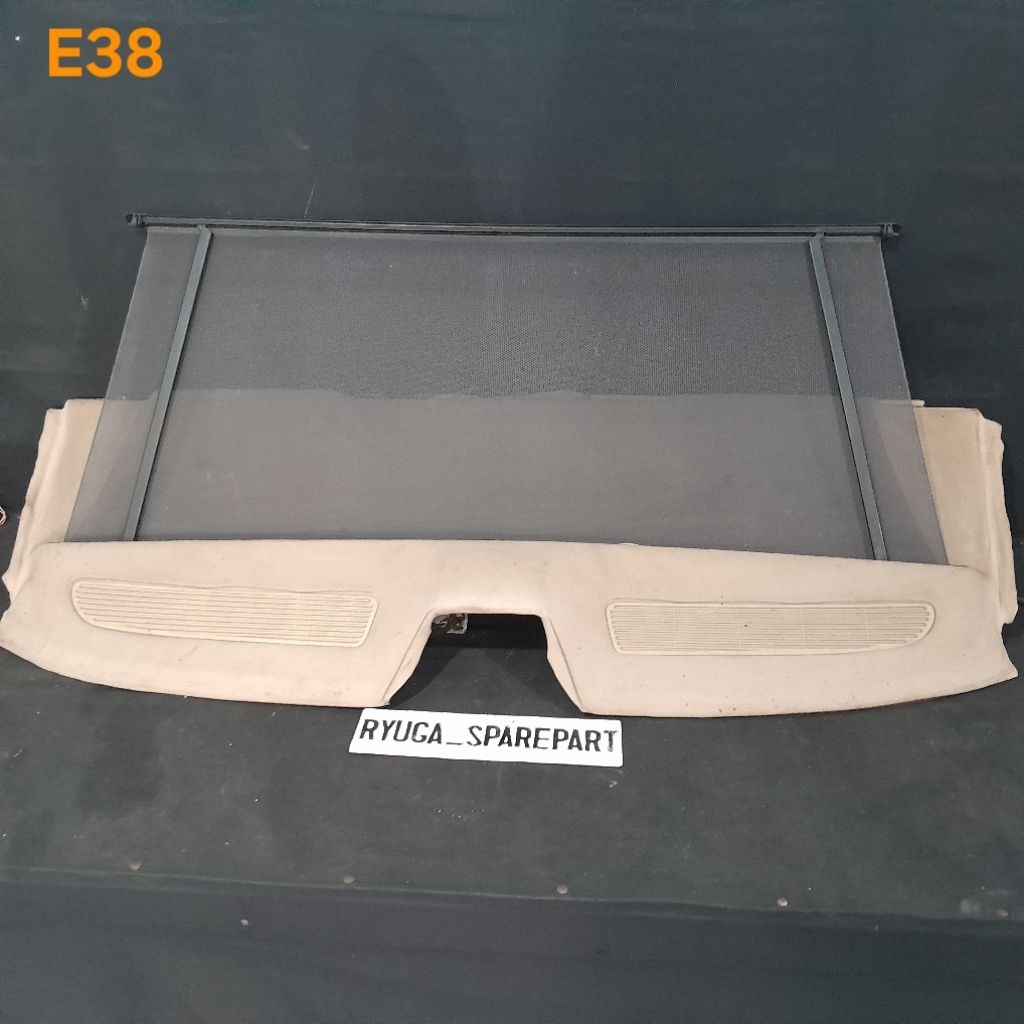 Trim Dek Jok Belakang Beige + Krey Tirai Motor Electrik Original BMW E38 Seri 7