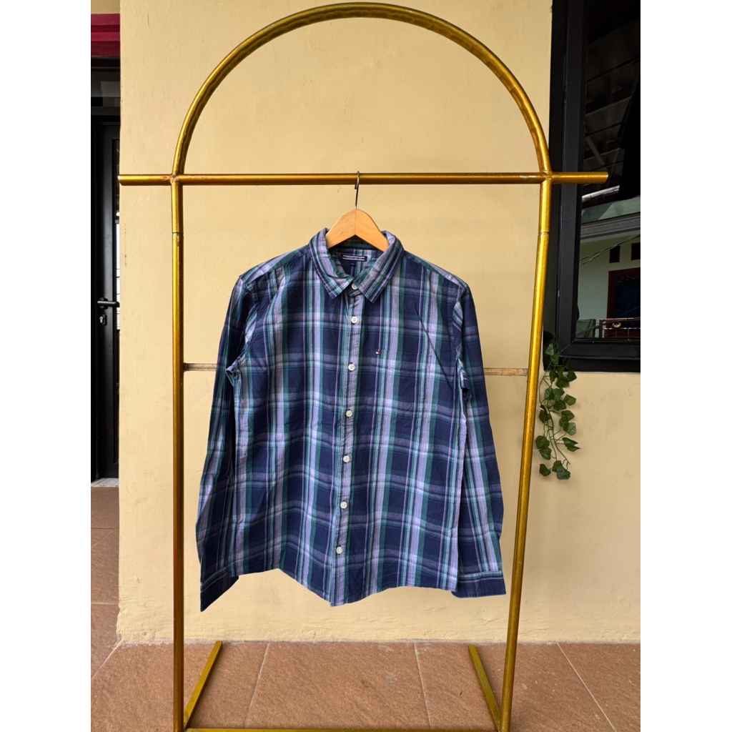 Kemeja tommy hilfiger S original