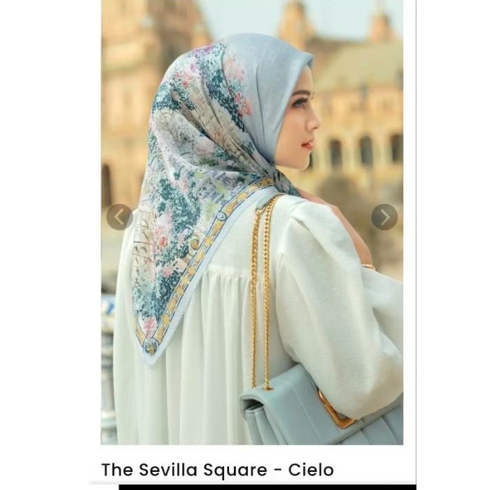 BS Buttonscraves Blue | Prelove | The Sevilla Square - Clelo |