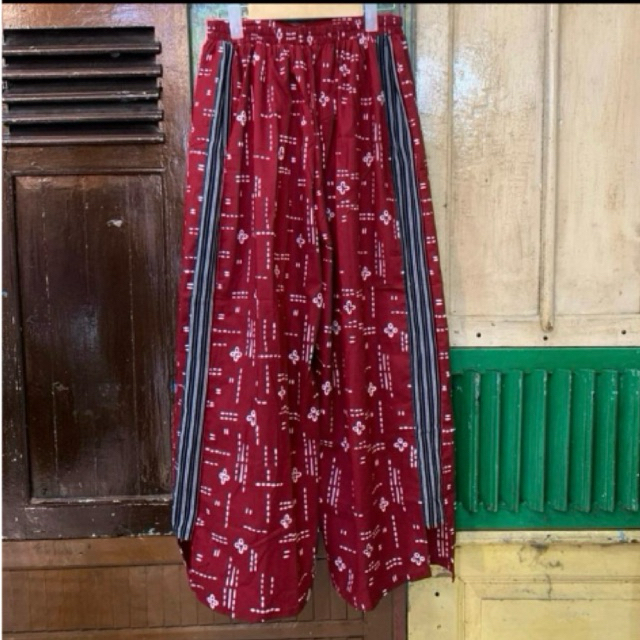 Batik Luwes Putera: Celana Katun Kombinasi Tenun