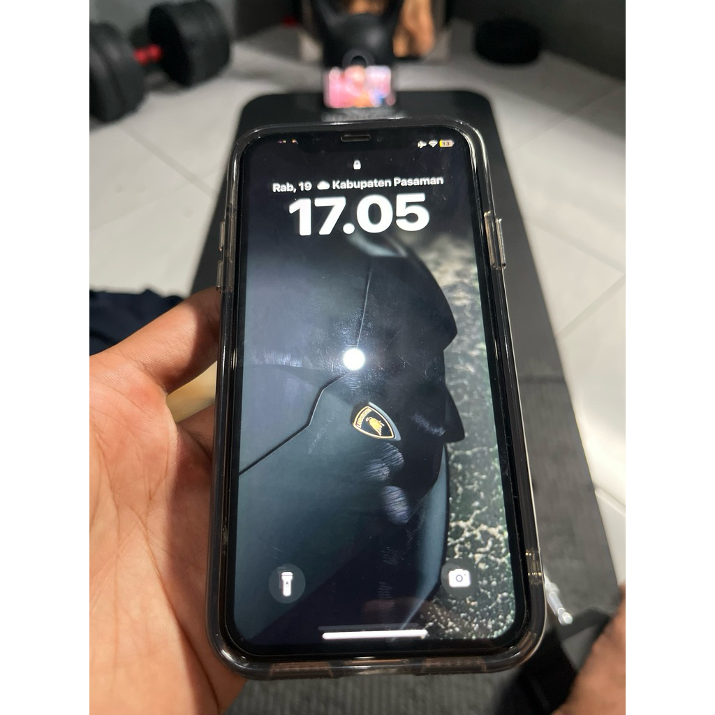 IPHONE XR 64GB HITAM