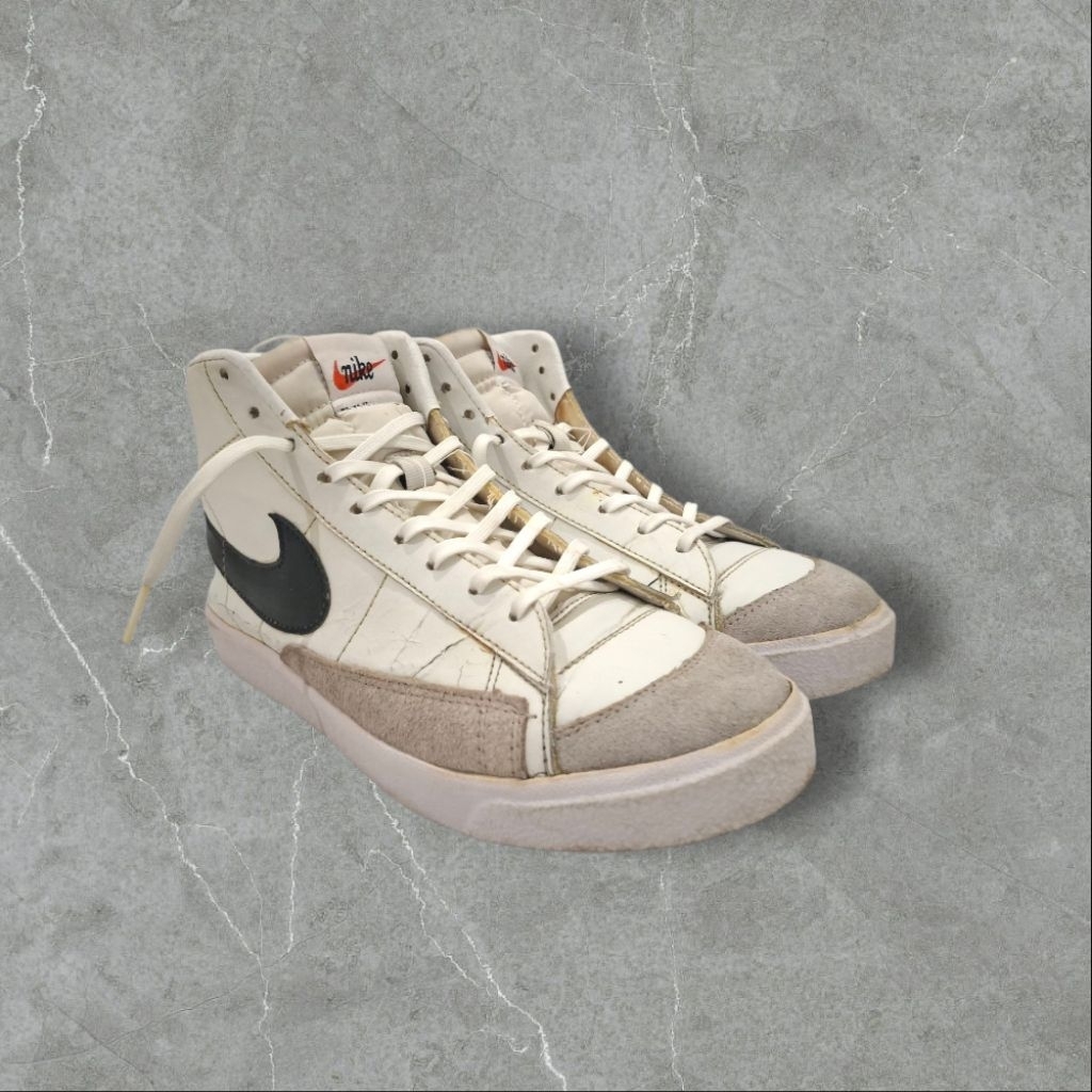 NIKE BLAZER MID 77