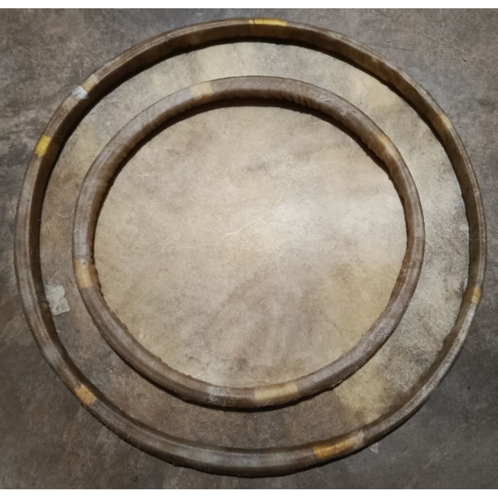 kulit kendang tong : kempyang dan bem/Geduknya,udah siap pasang