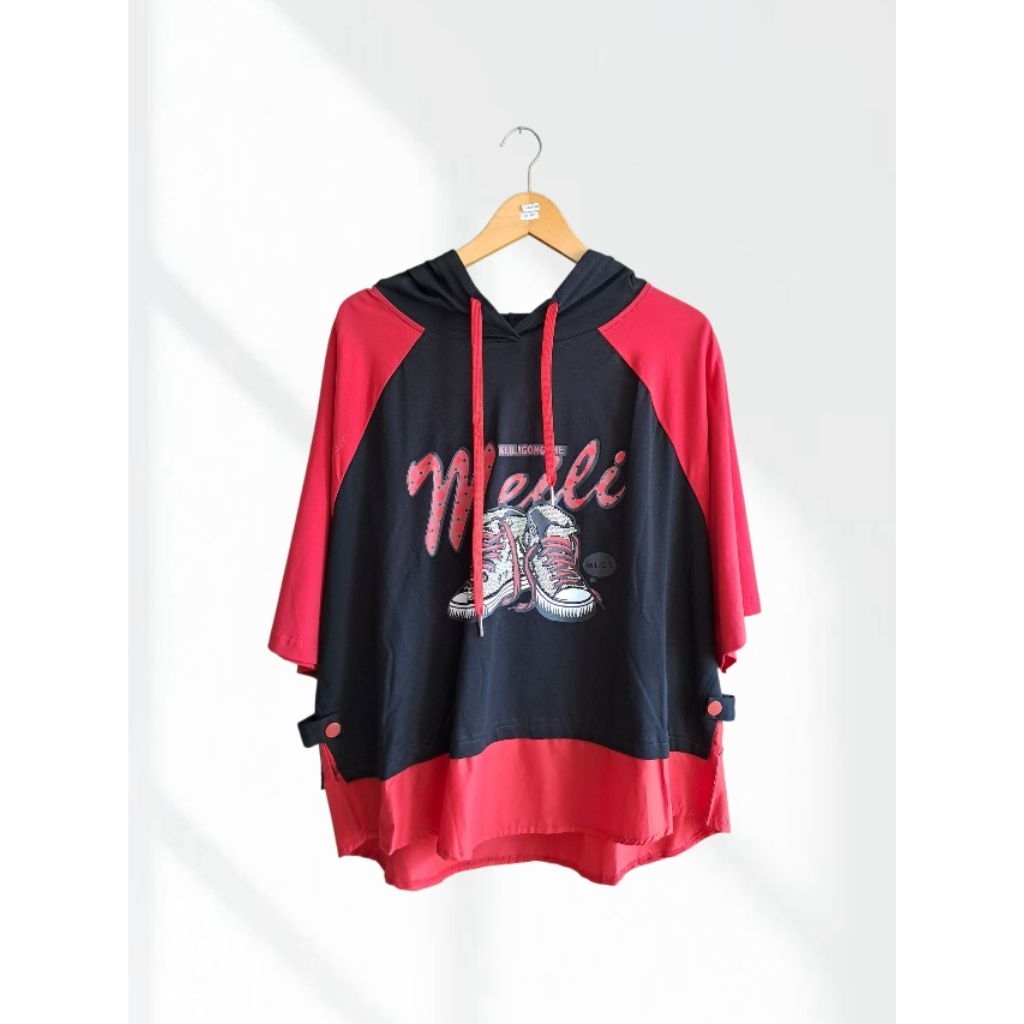Windbreaker Hoodie Merah
