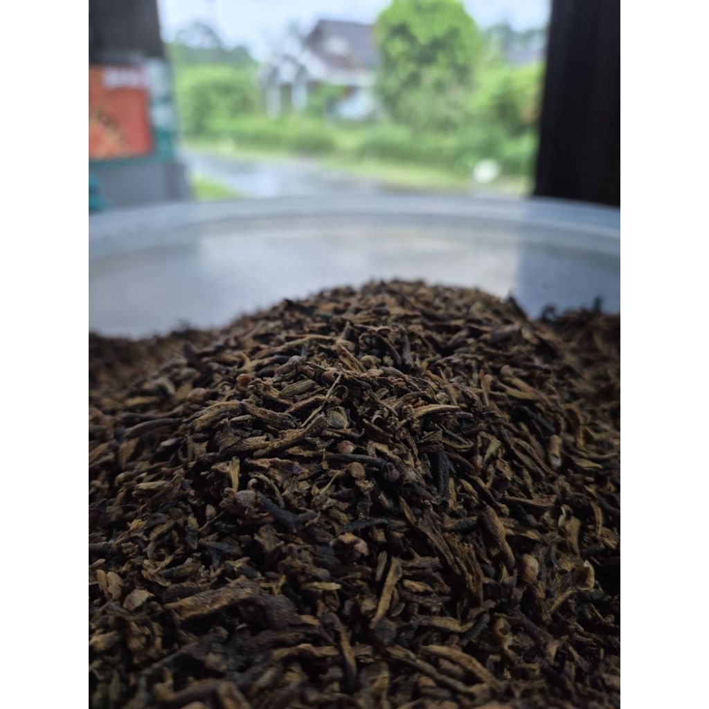 CENGKEH REMPAH RAJANG KASAR AROMA SEDAAP RASA NIKMAT