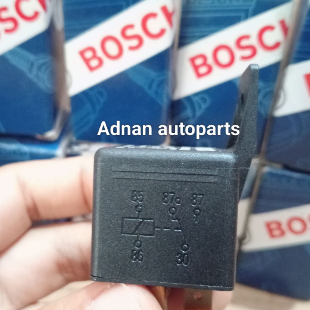 RELAY BOSCH 12V 20/30A KAKI 5 PEMUTUS ARUS Relay lampu dan klakson + SOKET RELAY