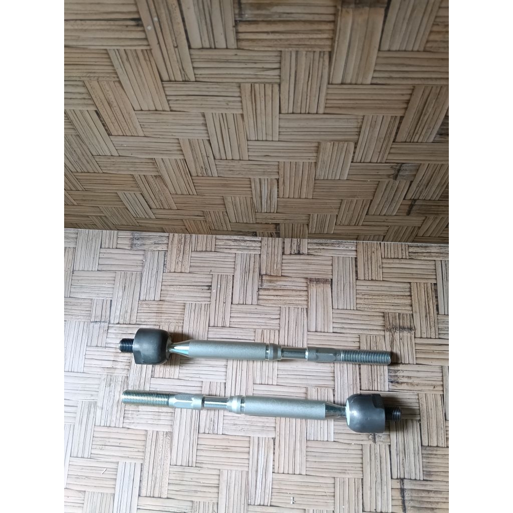 Rack end Yaris lama 1pc asli original