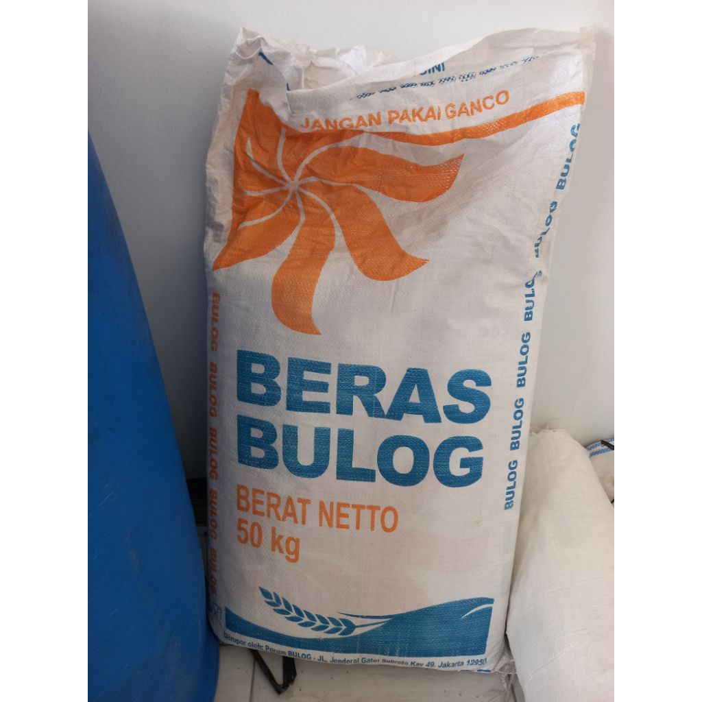 Karung bulog bekas beras 50kg kondisi grade 1 (bagus bersih)