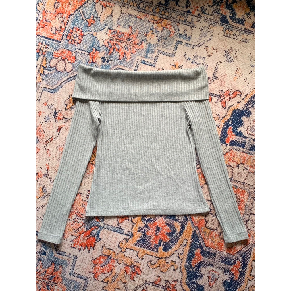 Belle Top Gracias |  Off Shoulder Top |  Atasan Sabrina Knit | Preloved