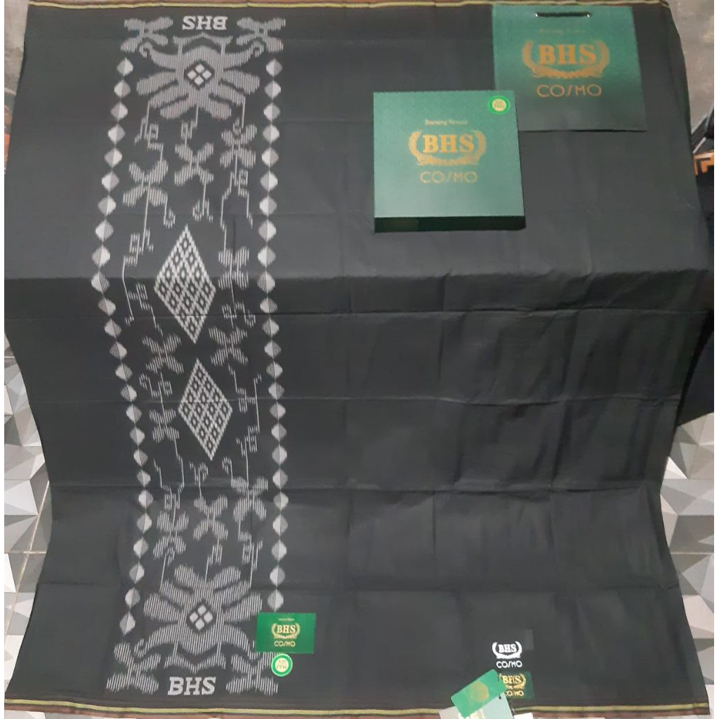 Sarung BHS cosmo gold