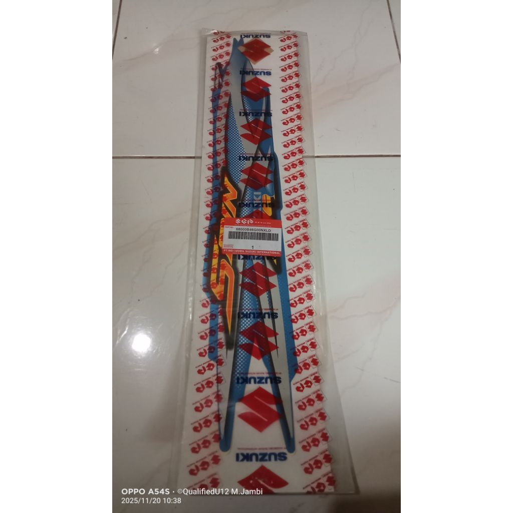 Striping Set Suzuki Spin Biru 2006 2007