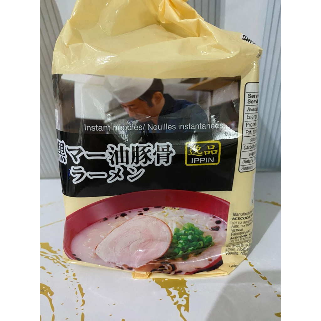 Mie Taiwan - Mie Instant Taiwan Black Tonkotsu With Garlic Flavour