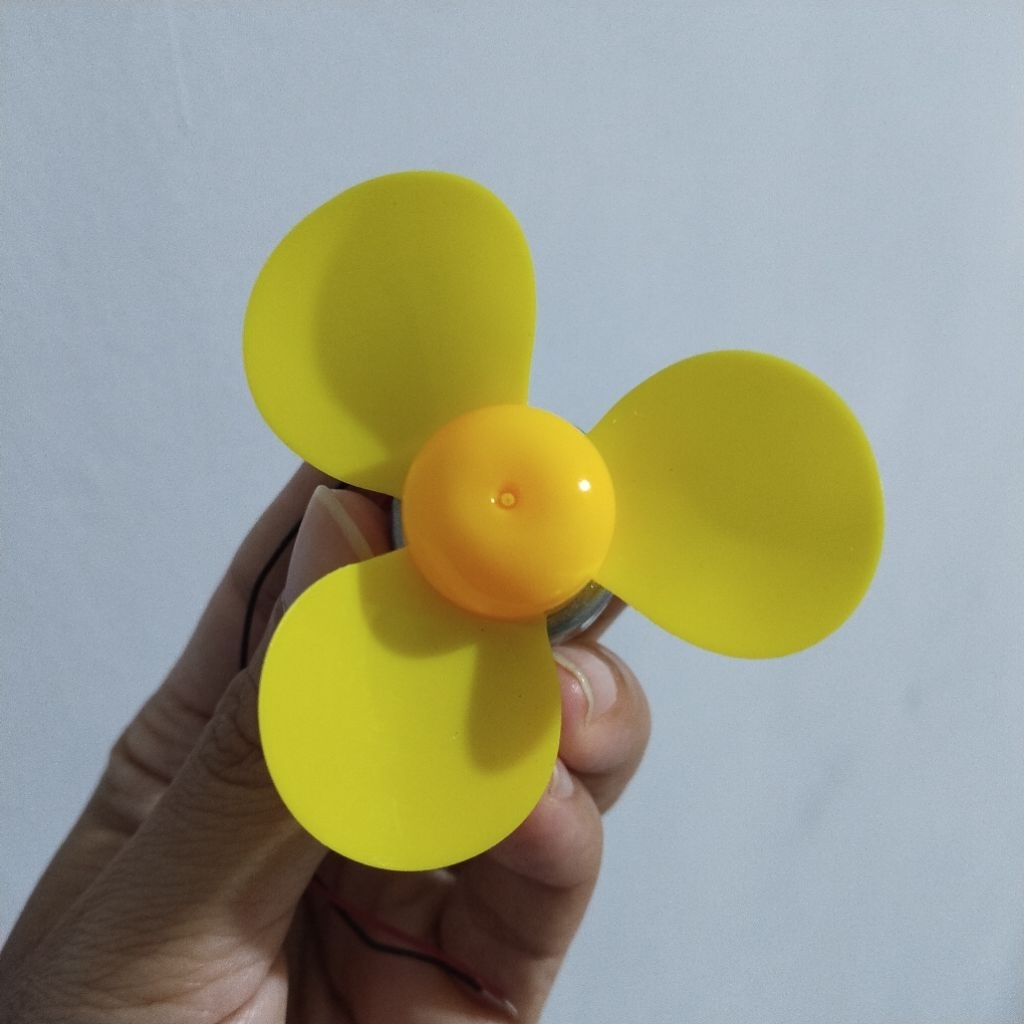 Motor DC + Mini Fan Blade Dinamo + Kipas