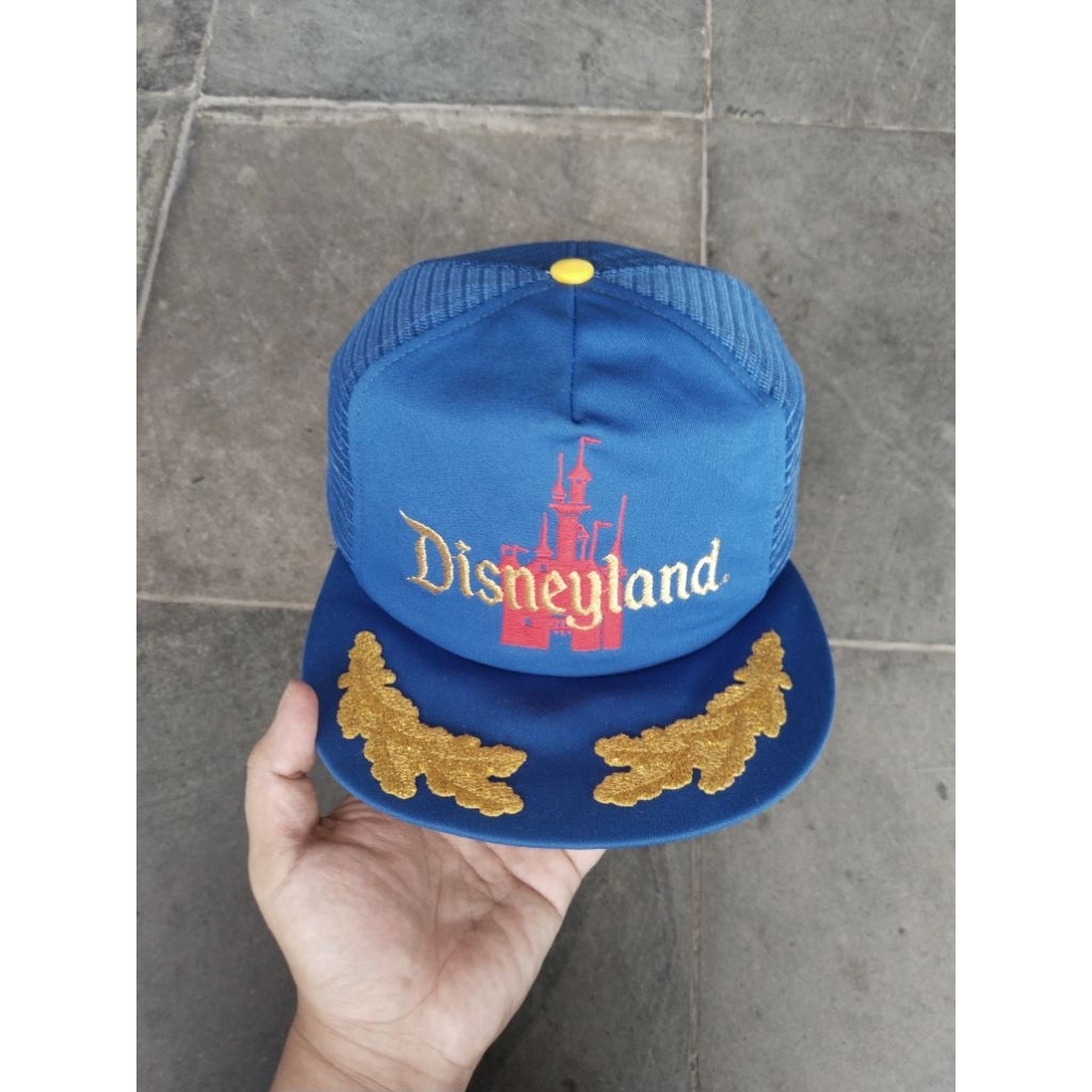 Trucker Disneyland Vintage