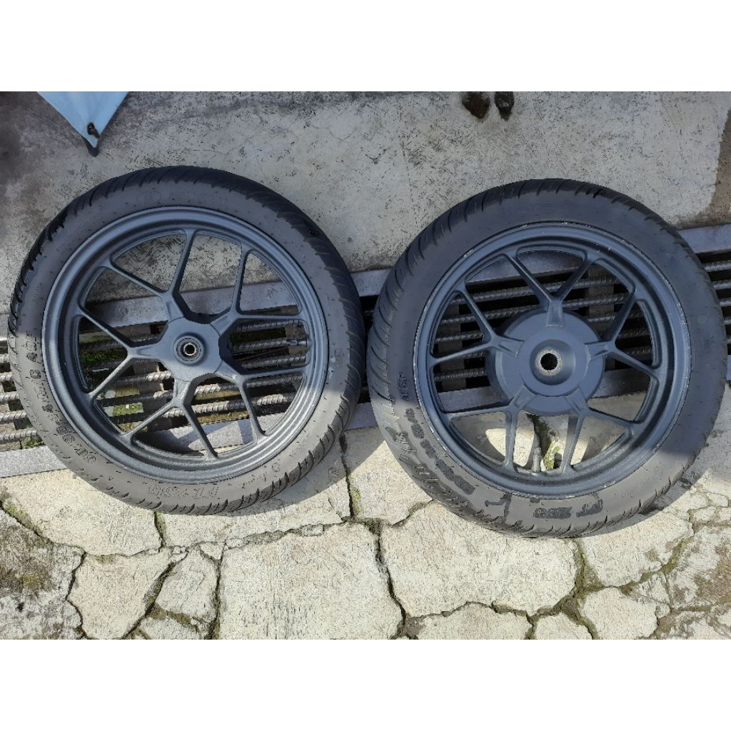 velg ori vario warna hitam (cat velg ori)+ban (depan belakang ban gondrong)