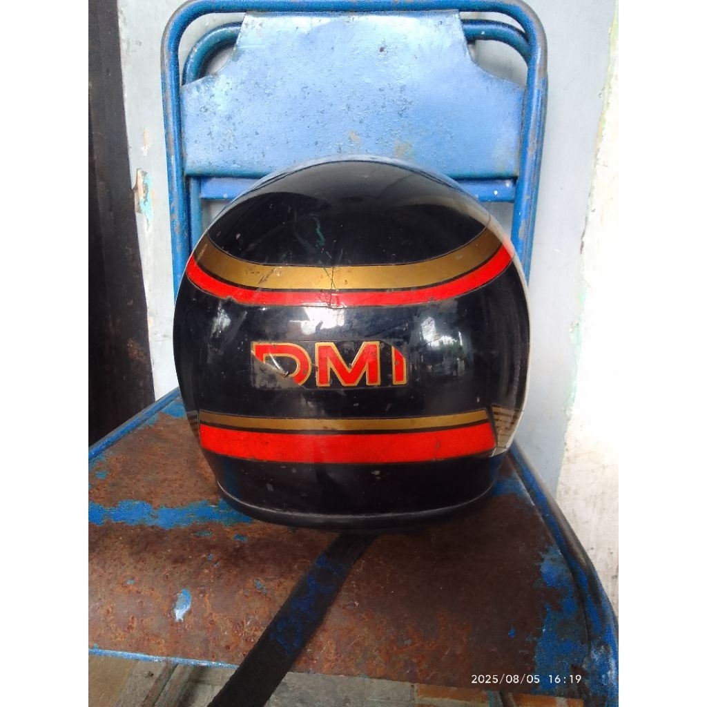 helm dmi