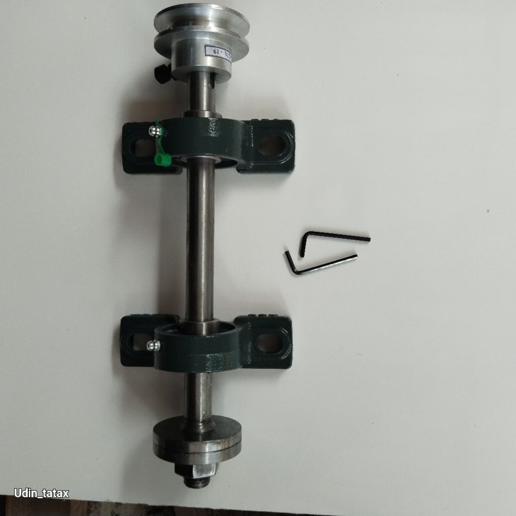 as gergaji meja panjang  30 cm + 2 dudukan laker dan 1pully