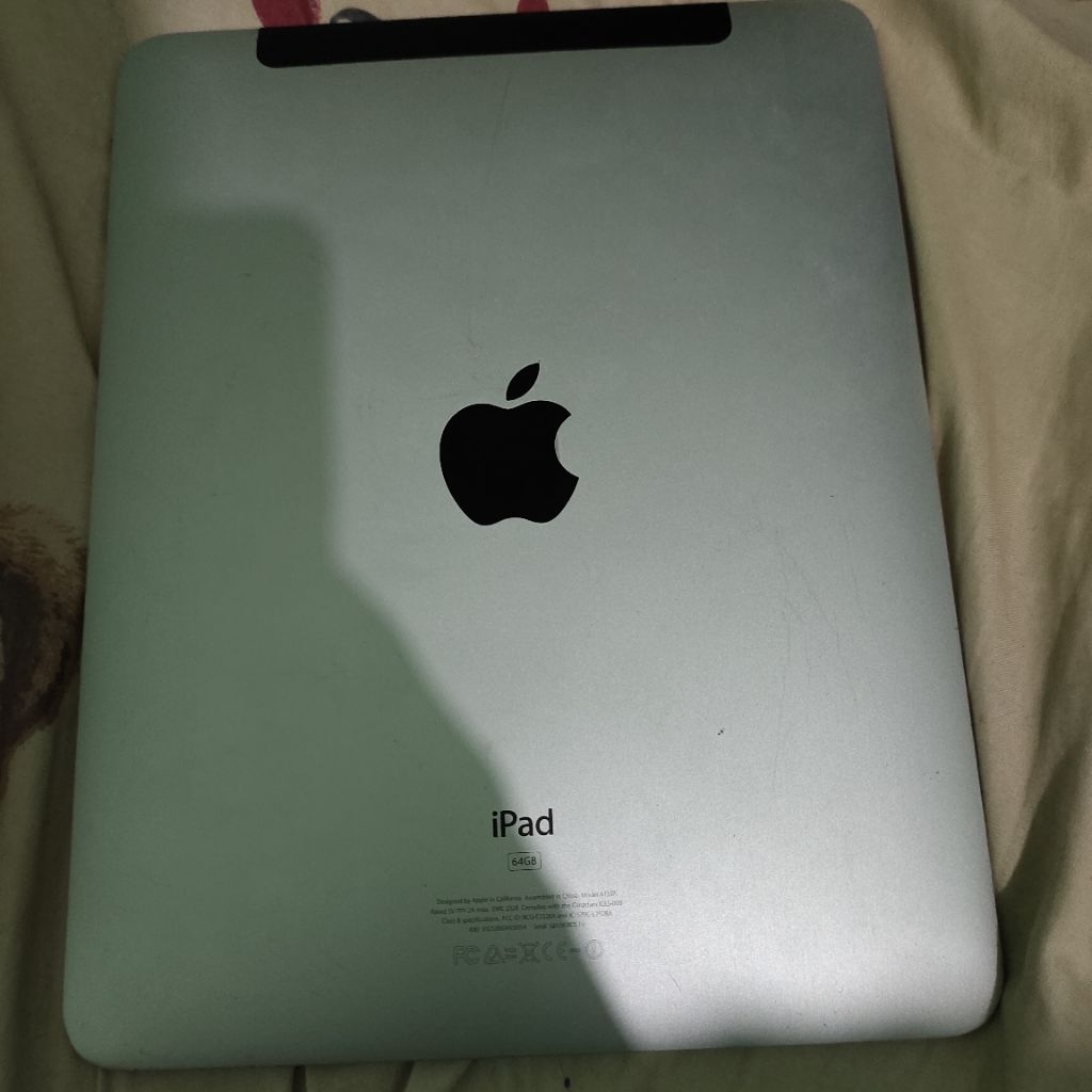 ipad model a1337 rusak bahan servis kanibalan