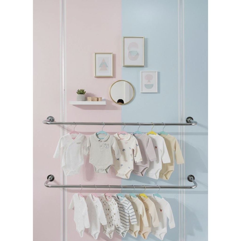 Gawang Dinding. Display Baju Dewasa. Display Baju Anak. Gantungan Dinding Simple. Gantungan Lapis St