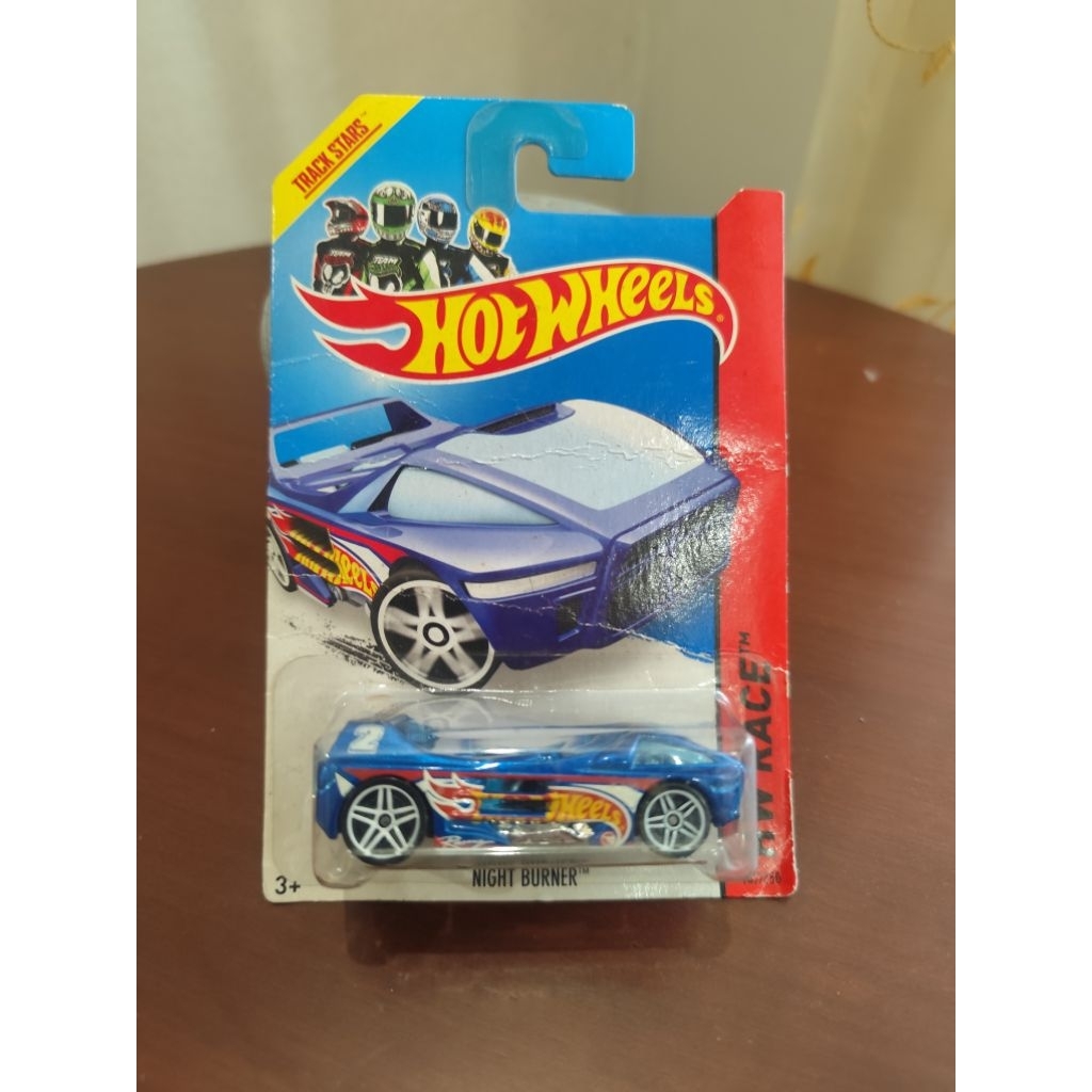 Hot Wheels T-hunt night burner