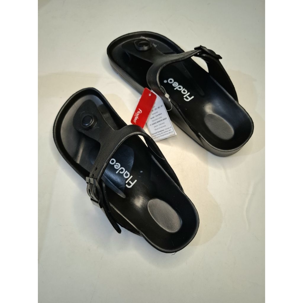 Fladeo Sandal Karet Jepit