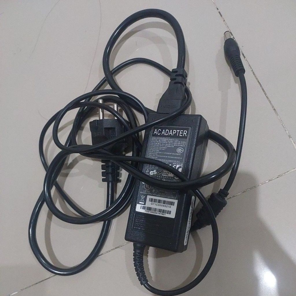 charger laptop toshiba