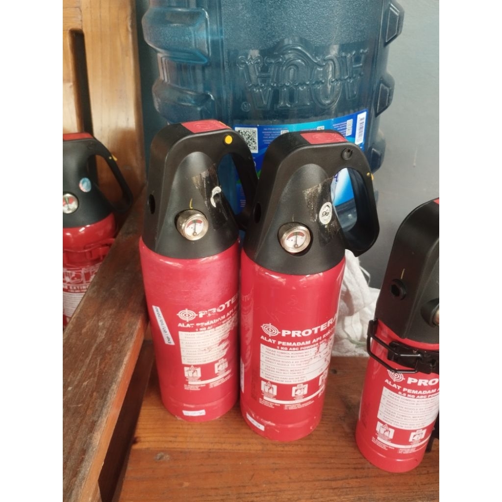 Alat Pemadam Api APAR Mobil 1 Kg (Protera)